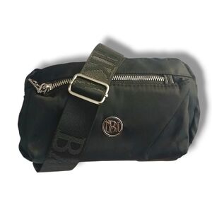 LIKE NEW Badgely Mischka Nylon Convertible Crossbody Or Belt Bag